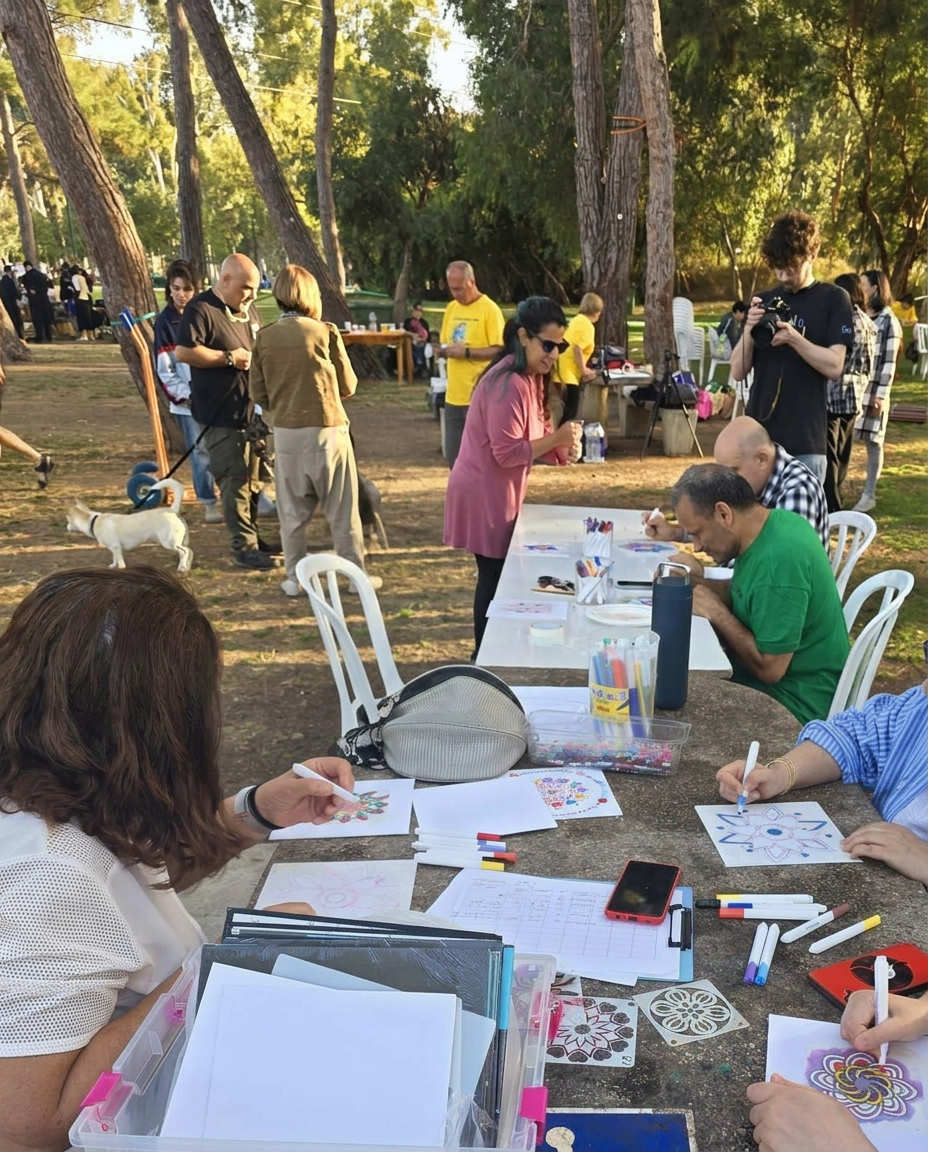 סדנת יצירה ואמנות בקהילה